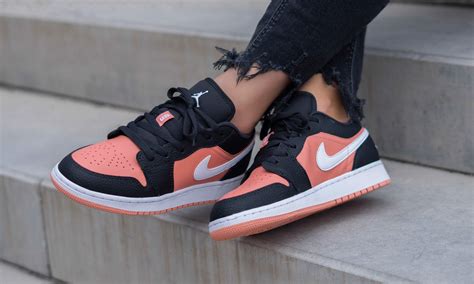 nike damen jordan low|jordan 1 low cut price.